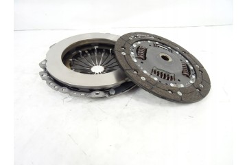 CLUTCH SET C P 1 6HDI 08 Catalog number of the part 1611273080