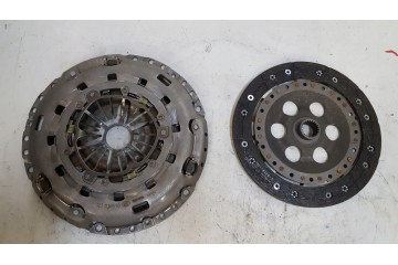 CLUTCH FORD FOCUS 1 8TDCI 01 LUK 623312433 Catalog number of the part 623 3124 33