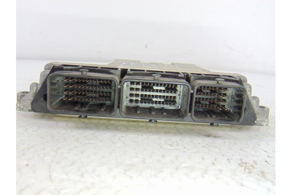 237100055R CENTRALITA MOTOR UCE RENAULT MEGANE III BERLINA 5P Privilege 237100055R 161744 RENAULT - 2