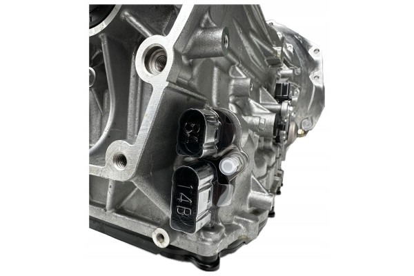 Box VW TOUAREG 0C8300038L 0C8 TR80SN NXQ NEW Part manufacturer Volkswagen OE