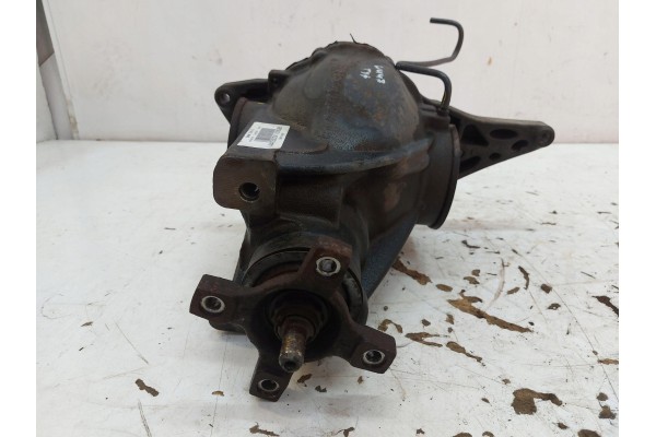 Diferencial trasero puente Mercedes W447 Vito V220d original a44735013