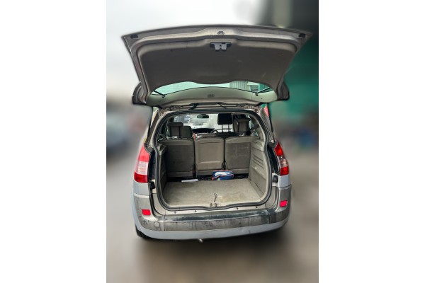 RENAULT SCENIC II (JM) Authentique