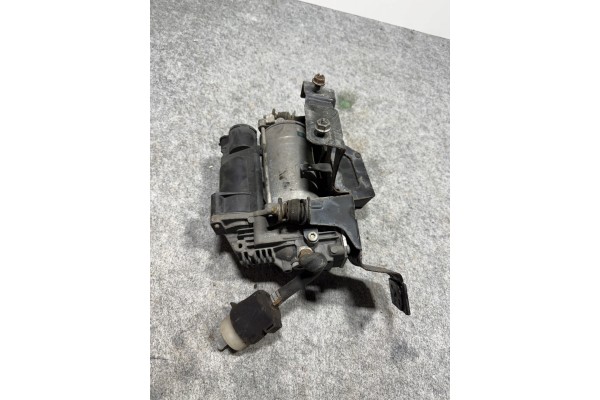Compresor de suspensión Mercedes ML 166 Gle, GL, Gls A1663200104 A1663200204 usado 2