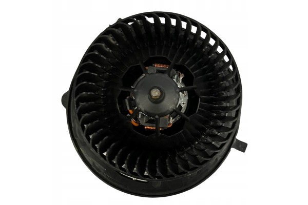 Ventilador del calefactor Europa 5Q1819021H VW Golf Viii 8 5H 23R usado 2