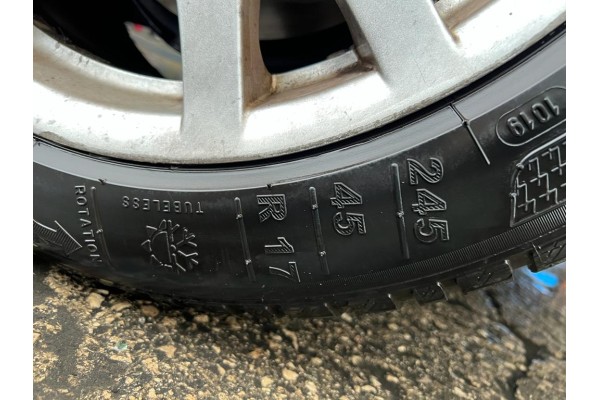 MERCEDES-BENZ CLS (BM 219) 350 CGI (219.357)