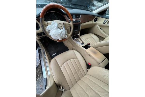 MERCEDES-BENZ CLS (BM 219) 350 CGI (219.357)