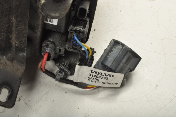 Calefactor Webasto para Volvo V60 II y XC60 31494777 122R000258 31363990 usado 9