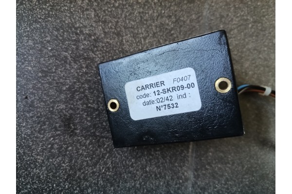 Detector de fase Carrier Vector 1800 usado 3