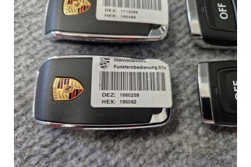 PORSCHE 976963511 REMOTE CONTROL PARKING HEATER TRANSMITTER WEBASTO NEW OE Catalog number of the part 976963511 976963511