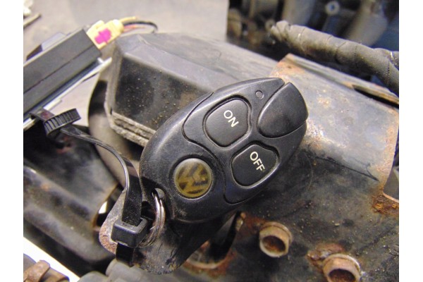Calefactor estacionario Webasto piloto VW Phaeton 4.2 V8 gasolina Europa usado 3