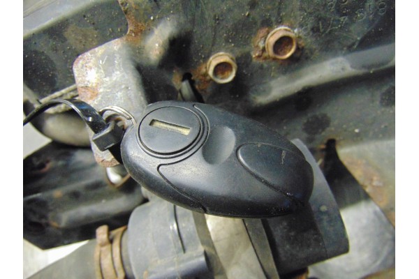 Calefactor estacionario Webasto piloto VW Phaeton 4.2 V8 gasolina Europa usado 4