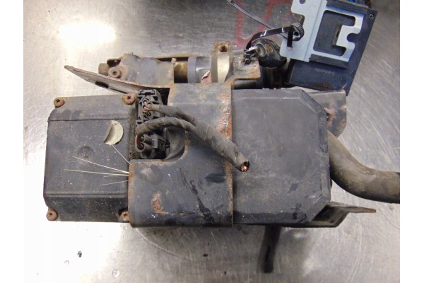Calefactor estacionario Webasto piloto VW Phaeton 4.2 V8 gasolina Europa usado 10