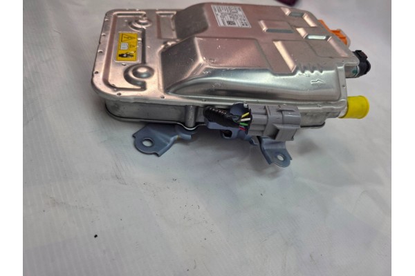 Calentador de Agua de Alta Tensión Toyota bZ4X 7kW 8710162021 OE usado 4