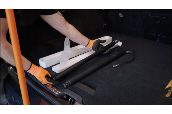 Juego de Actuadores Eléctricos para Portón Trasero Ford Mondeo 2015-2020 usado 7
