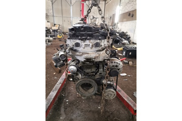 Motor completo Peugeot 308 T9 lift post 1,2 Thp HN05 usado 3