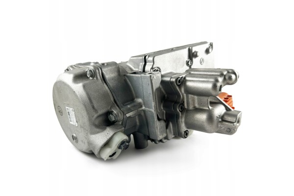 Compresor de aire acondicionado Renault Zoe 926008999R usado 2
