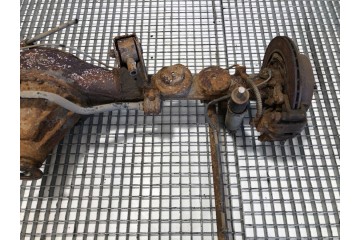 REAR DIFFERENT BRIDGE KIA SORENTO I 2 5 170HP Minivan Engine type diesel