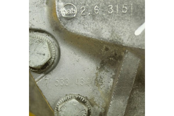 Puente diferencial delantero 7533972 2.0 D N47 BMW Serie 3 E90 E91 X-Drive usado 4