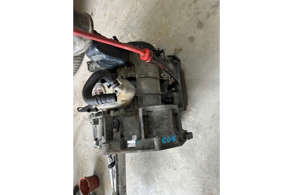 Caja de Cambios VW T4 2.5 Gasolina Cgk usado 6