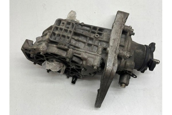 Reductor trasero Mercedes-Benz Cla Shooting Brake (X117) A2463501802 2.0L usado 6