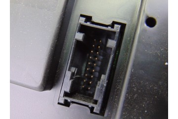 9166821 CUADRO INSTRUMENTOS BMW SERIE 1 BERLINA (E81/E87) 118d 2007 9166821 188693 BMW - 4