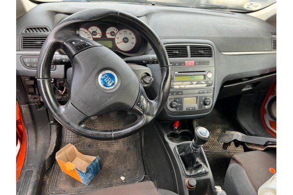 FIAT GRANDE PUNTO (199) 1.9 8V Multijet Sport