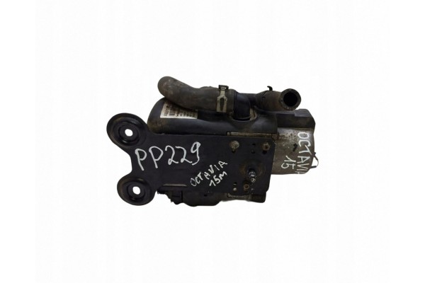 Calefactor de estacionamiento para Skoda Octavia Mk3 (5E) 2014 (Webasto) 5Q0815005N usado 2
