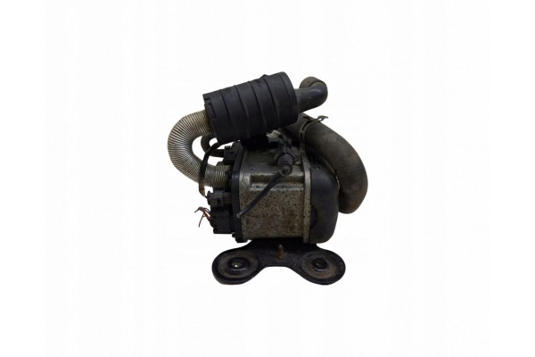 Calefactor de estacionamiento para Skoda Octavia Mk3 (5E) 2014 (Webasto) 5Q0815005N usado 6