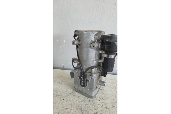 Calefactor Hidráulico D10W Eberspacher Scania R 2205791 usado 3
