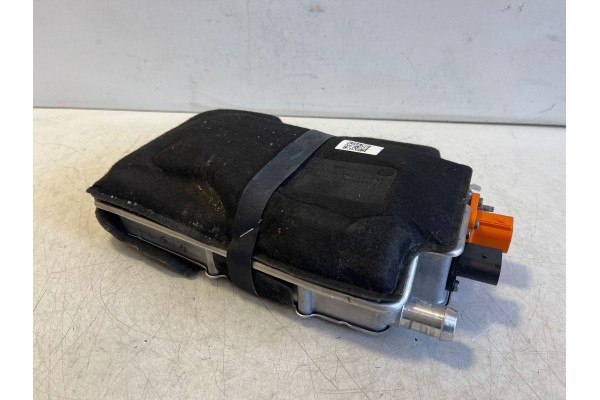 Calefactor de estacionamiento Porsche Taycan 9J1 (Webasto) 9J1963507 usado 3