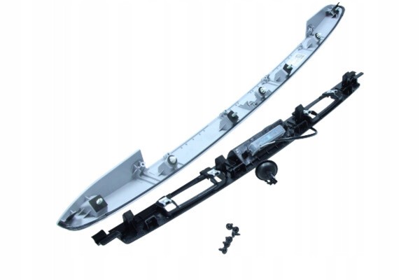 Barra de luz para matrícula para Kia Ceed 06-12 (completa con manija de maletero) usado 2