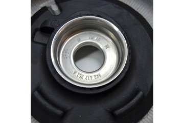 OE VAG 8R0412391A SHOCK MOUNT AUDI P A4 08 16 LE Catalog number of the original 8R0412391A