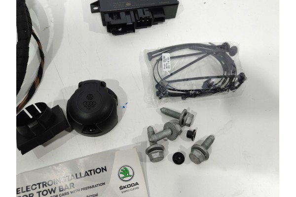 Módulo de Instalación de Enganche de Remolque VW Skoda Audi 5H0907383C nuevo 2