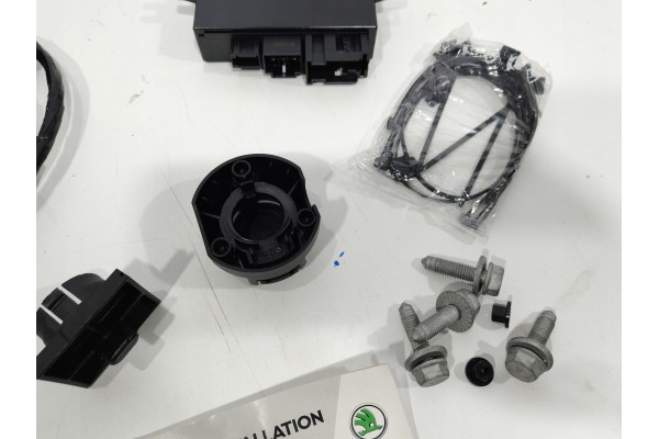 Módulo de Instalación de Enganche de Remolque VW Skoda Audi 5H0907383C nuevo 7