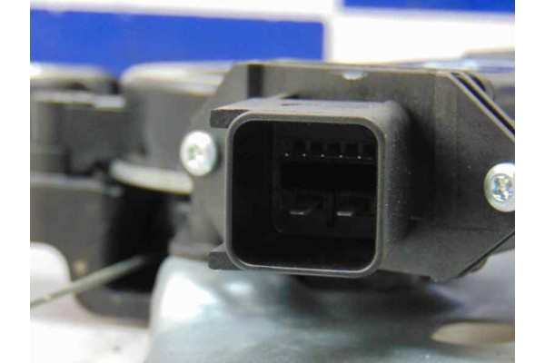 7 PIN ELEVALUNAS TRASERO DERECHO OPEL ASTRA K BERLINA 5P