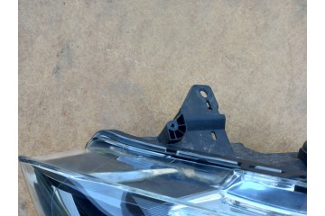 HEADLAMP LAMP FRONT RENAULT CLIO IV 4 LEFT EUROPE ORIGINAL WHOLE Part manufacturer Renault OE