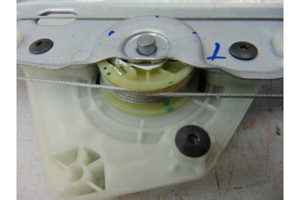2 PIN ELEVALUNAS DELANTERO DERECHO FORD KA+ (CDU)