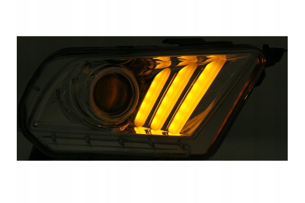 Faro delantero negro tuning Ford Mustang 2010-13 usado 3