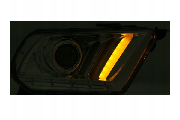 Faro delantero negro tuning Ford Mustang 2010-13 usado 5
