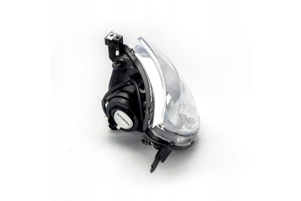 Juego de Faros Suzuki Swift Iii (MZ, EZ) - Izquierdo y Derecho usado 4