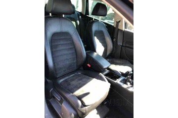 VOLKSWAGEN PASSAT VARIANT (3C5) Advance