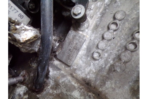 Motor completo Peugeot Citroën C4 Grand Picasso Berlingo 1.6 HDI 9H01 usado 8