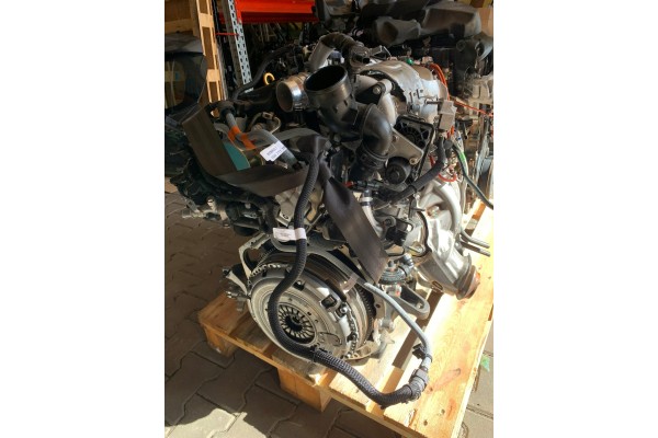 Motor Renault NV300 2.0 DCI M9RZ717 302059239R 0445011500 208A07119R 144104384R usado 9