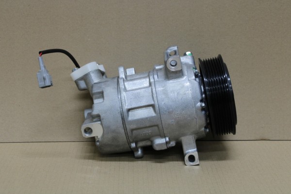 Compresor de aire acondicionado DENSO DCP23032