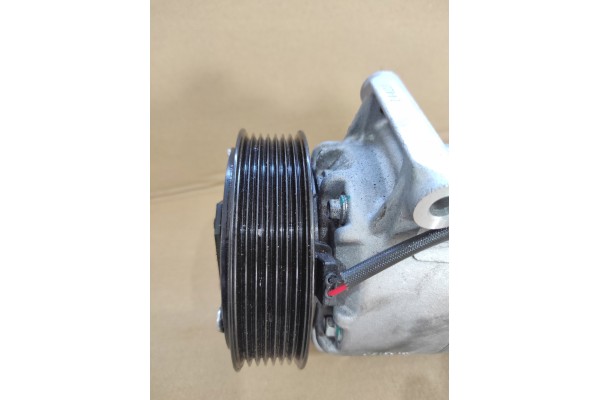 Compresor de aire acondicionado Renault Megane 2.0dci 05- - Delphi TSP0155464 usado 2