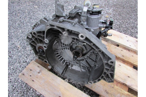 Transmisión Opel Astra J Zafira Insignia 2.0 Cdti Start Stop F40 usado 5