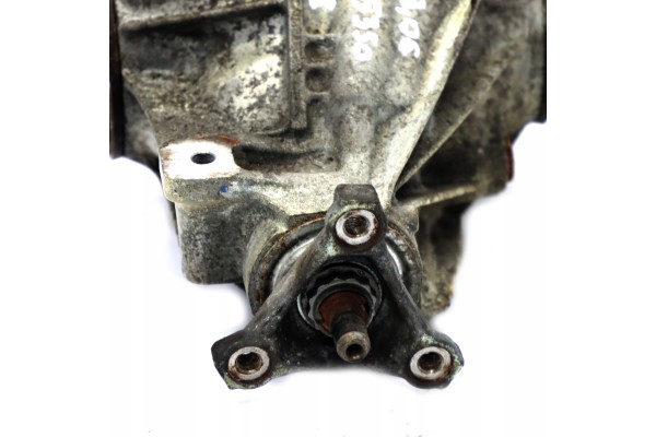 Puente Diferencial Trasero Mercedes W205 W213 C253 A2053509527 3,066 usado 5