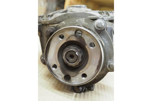 Reductor delantero Dyfer A2213301402 Mercedes W212 W216 W218 W221 4MATIC usado 8