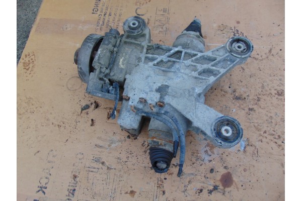 Puente diferencial trasero Skoda Octavia II Lift 0BR525010B usado 2
