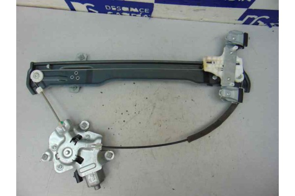 2 PIN ELEVALUNAS DELANTERO DERECHO SSANGYONG TIVOLI Limited 4x2 2017 2 PIN 177935 SSANGYONG - 2